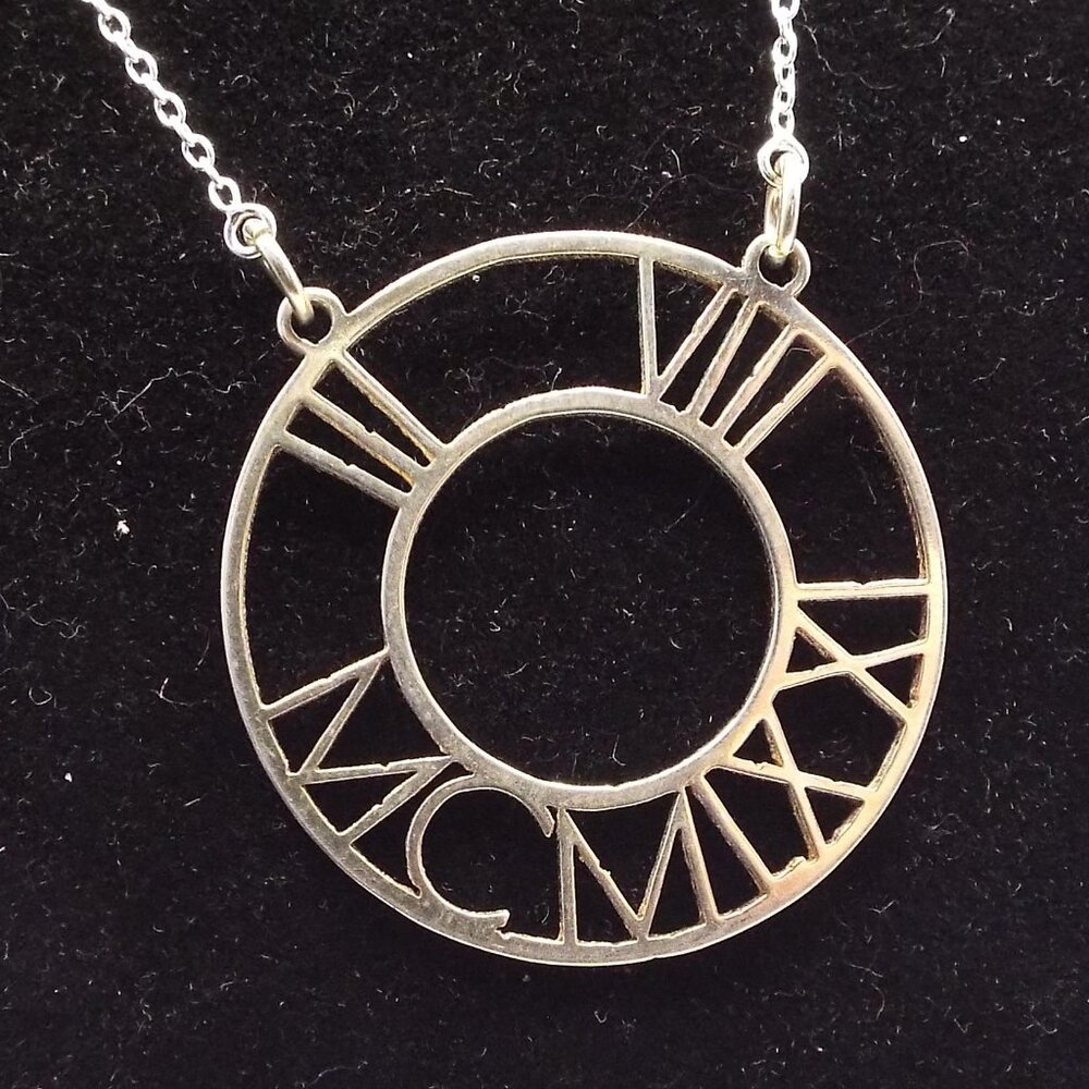 DATE TO REMEMBER STERLING "MARCH 8, 1971" WEDDING, BIRTH ETC. PENDANT NECKLACE G